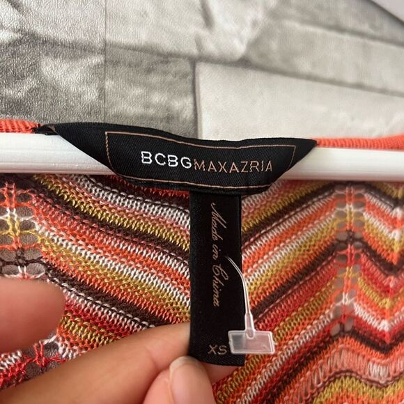 BCBGMAXAZRIA NWOT Y2K Chevron Patterned Knit Cinch Waist Festival Rave Dress XS - Picture 4 of 11